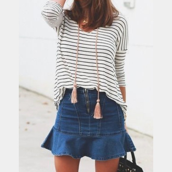 flounce denim skirt